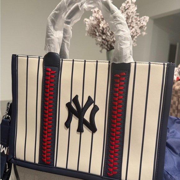 Yankees MLB hand bag - Picture 11 of 11